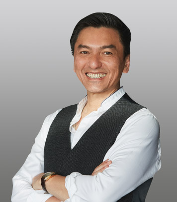 Dr Finian Tan